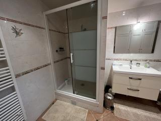Charming independent guest house - spacious studio with terrace and garden, 25 minutes from Paris - 4
