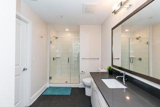 Uptown Charlotte 2BR Furnished Apartments apts - 1