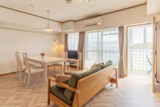 Universal Bay Condominium - Osaka - 2