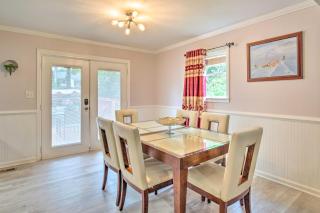 Picturesque Kennesaw Home with Private Backyard - Kennesaw - 3