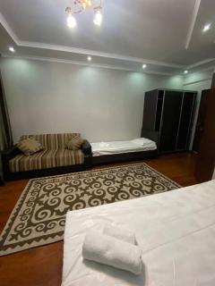 Baytor Guest House - Karakol - 9