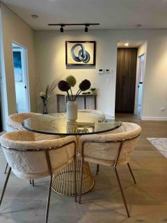 Luxury 3 Bedroom Apartment in Ryde - 8