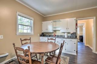 Cozy Greenville Bungalow about 2 Mi to Downtown! - Greenville - 9