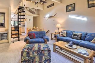 1 Mi to Beach Incline Village Condo with Rafts! - Incline Village - 6