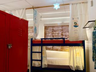 Moon Fools Hostel - Panglao - 5