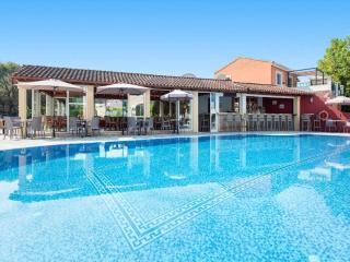 Asteraki Beach House by DadoVillas - Acharavi - 7