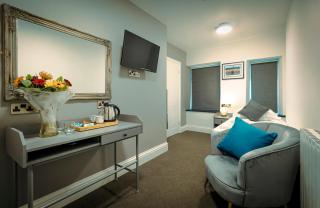 The Friendship Hotel - Stocksbridge - 6