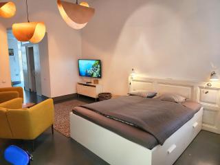 Stylish holiday Art apartment - wifi & great location - Boedapest - 6