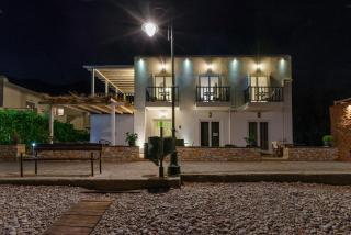 Uno Luxury Apartment with Sea view - Livadia - 6