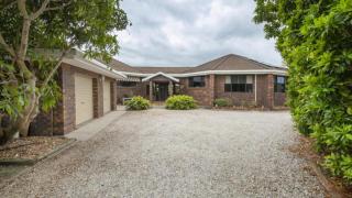 17 The Peninsula, Yamba - 7