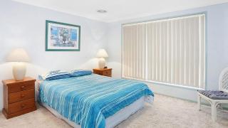 Blue Mariner, 16 Mariners Way - Yamba - 2