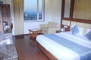 Hotel Kalka Royal - Katra - 4