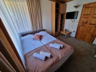 Pansion Rog Jahorina - 1