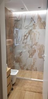 2A near Blloku area Apartment - Tirana - 2