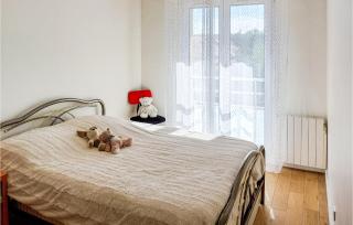 Amazing Apartment In Triel-Sur-Seine - Triel-sur-Seine - 5