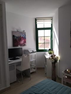 Neu renoviertes, hübsches und gemütliches Appartement mit Balkon und Meerblick - Costa de Antigua - 2