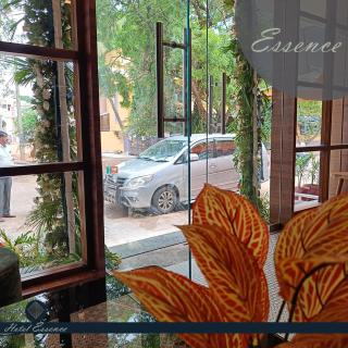 Hotel ESSENCE - Vellore - 6