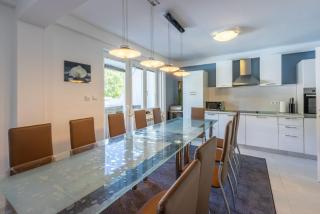 House Moderna 2 - 4