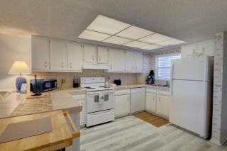 El Matador 417 - Gulf front with beautiful views of the Gulf and pool - Fort Walton Beach - 9