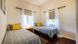 Brackley Hatch, 8 Church St - Yamba - 1