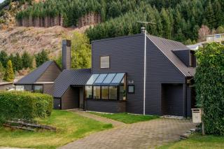Sunshine Bay Lake Views - Queenstown - 0