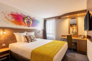 Sure Hotel by Best Western Lille Tourcoing Ex Hotel Garden - Bondues - 1