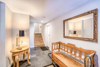 5038B Ute Lane - 1