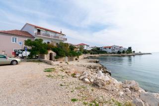 Apartments by the sea Mandre, Pag - 4101 - Kolan - 0