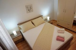 Apartment Summer Day - Vodice - 2