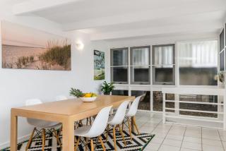 Lower Decks - Byron Bay - 7