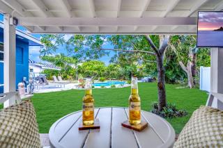 Pool and Beach Relaxing Close to Everything - Dania Beach - 3