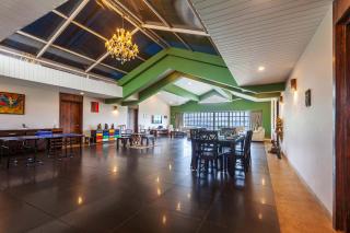 StayVista's Shivom Villa 12 - A Serene Escape with Views of the Valley and Lake - Lonavla - 6