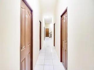 RedDoorz near BG Junction Surabaya - Surabaya - 3