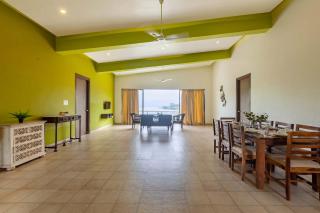 StayVista's Shivom Villa 1 - A Serene Escape with Views of the Valley and Lake - Lonavla - 7