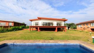 StayVista's Shivom Villa 4 - A Serene Escape with Views of the Valley and Lake - Lonavla - 5