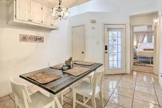 Cozy Irving Condo 15 Mi to Downtown Dallas! - Irving - 2