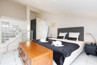 Aya's Duplex YourHostHelper - Cannes - 2