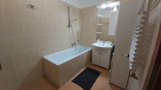 Eszti Wellness Apartman - Hajdúszoboszló - 3