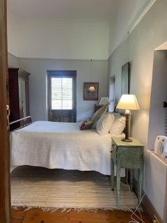 The Coach House on River and Park - Mudgee - 3