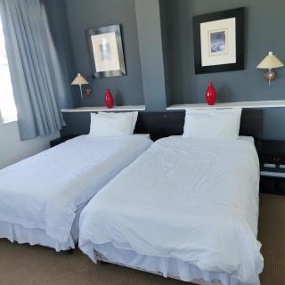 Arkenstone Frys Guesthouse and Restaurant - Glendinningvale - 2
