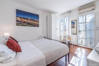 Wine Apartments Florence Prugnolo - Florence - 8