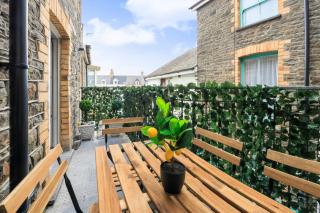 Seafront apartment with balcony, parking and sea views - Aberystwyth - 5
