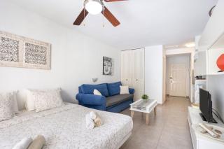 Castle Harbour Samuel's Studio Flat by LoveTenerife - Los Cristianos - 5