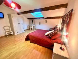 Gîte et chambre d'hôtes LE MERCOIRE, piscine chauffée et jacuzzi - Aubenas - 8