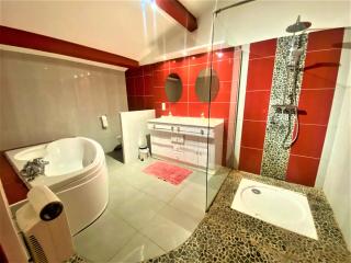 Gîte et chambre d'hôtes LE MERCOIRE, piscine chauffée et jacuzzi - Aubenas - 7
