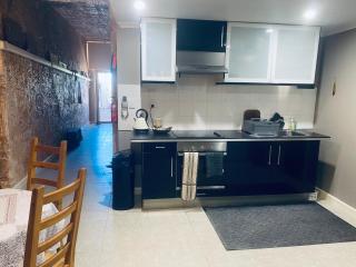 Pop’n’nin Dugout Accommodation at Coober Pedy Views - Coober Pedy - 4