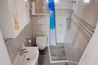 Holiday House - LukaTony with sea view - Trogir - 9