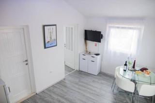 Holiday House - LukaTony with sea view - Trogir - 3