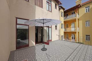 FLH Porto Classic Apartment with Terrace & Parking - 4