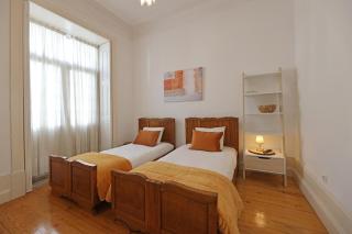 FLH Porto Classic Apartment with Terrace & Parking - Porto - 5